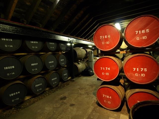 les caves de Glenmorangie distillery